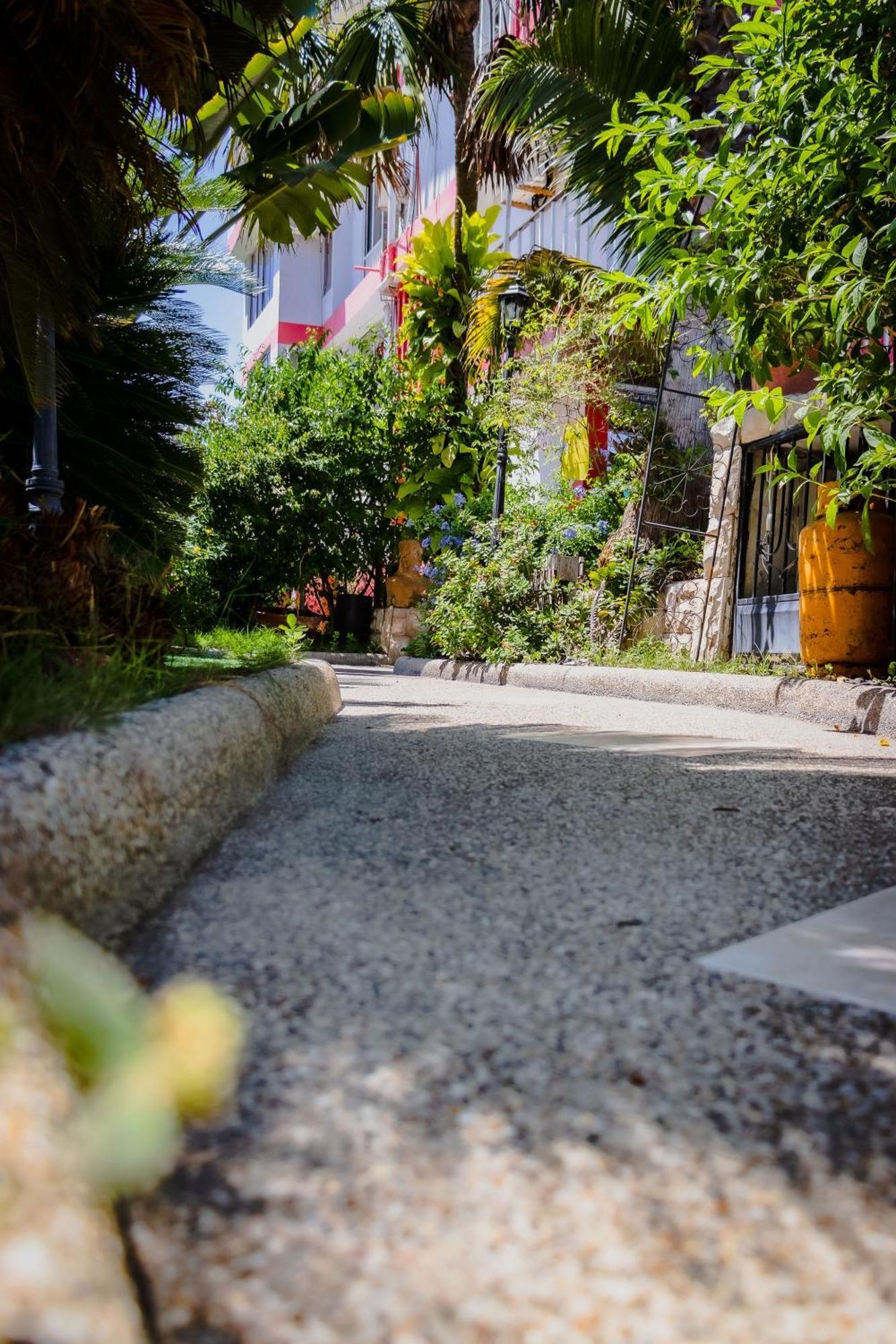 Hostal Antares Manta Extérieur photo
