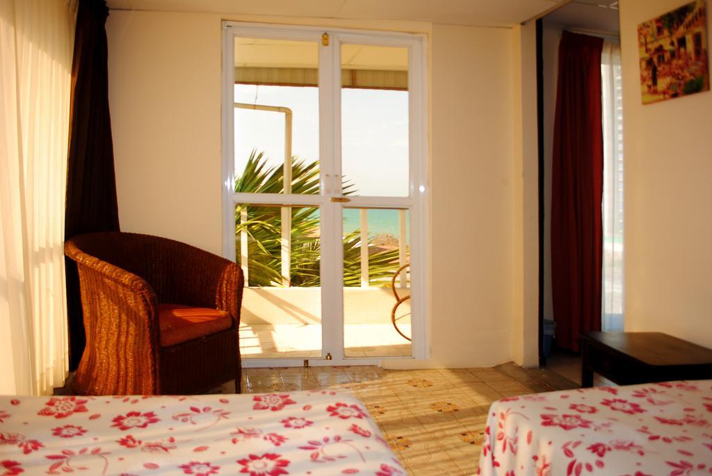 Hostal Antares Manta Extérieur photo